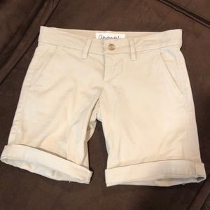 Aeropostale khaki shorts